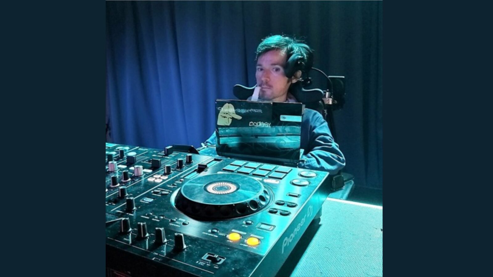 picture of Dj Coussy te gast bij Urgent.fm, onBEPERKT muzikaal