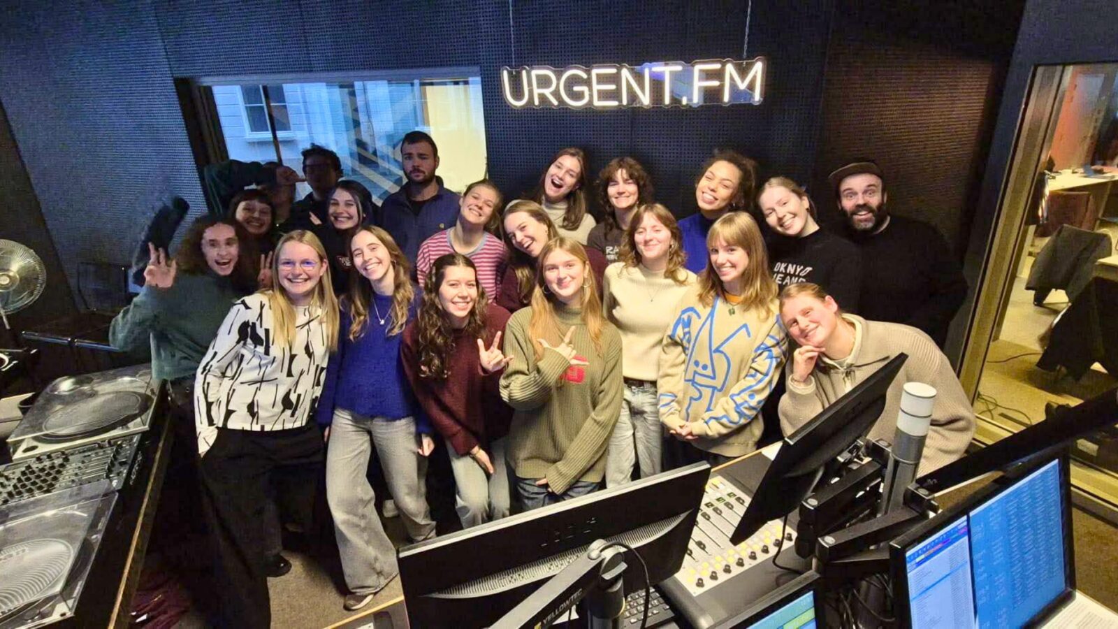 picture of Studenten nemen met Studio Klankkot Urgent.fm over!